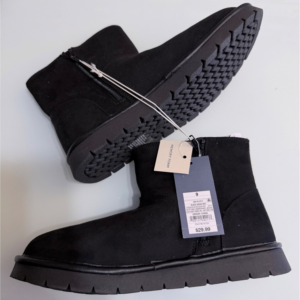 Universal Thread Women's May Black Suede Ankle Boots Memory Foam Side Zip Sz 9